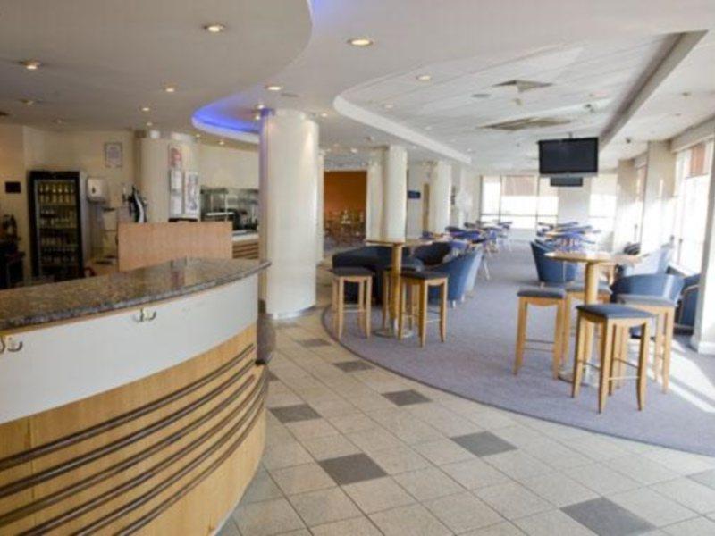 Hotel Travelodge Wembley Londra